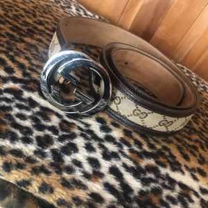 Gucci belt